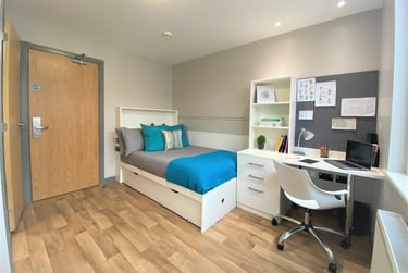 1 bed flat, College Square East, Holylands, Belfast, BT16DJ - Image 5